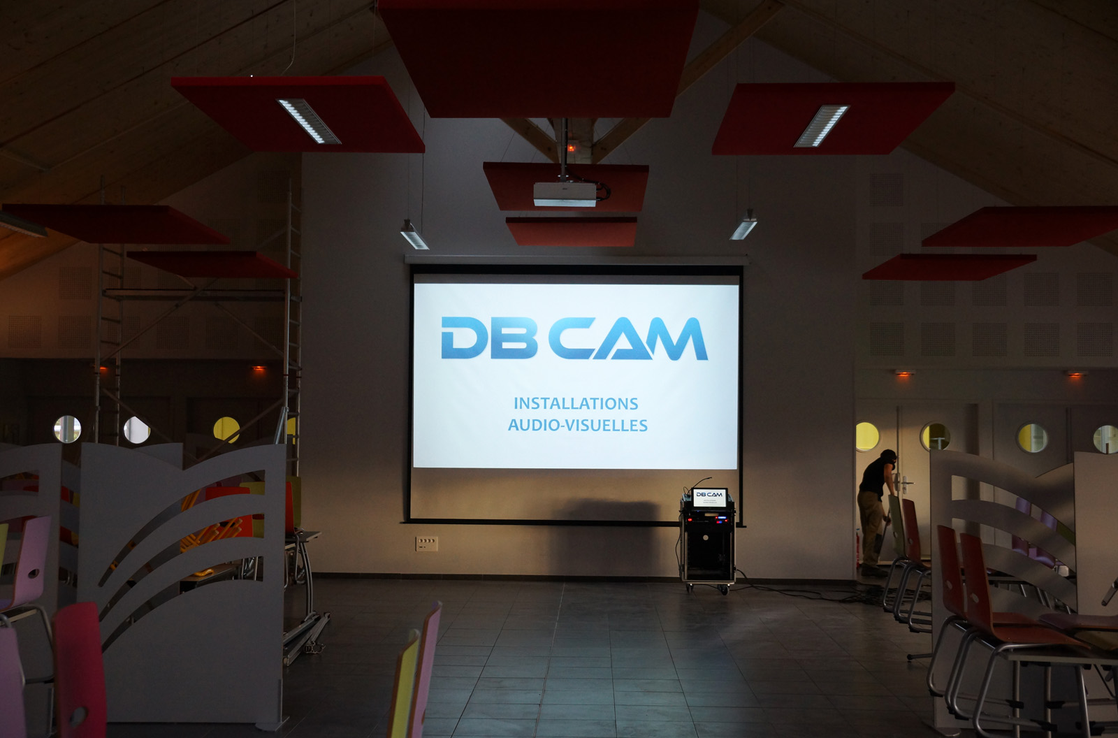 Audio-Visuel - installation DB-CAM